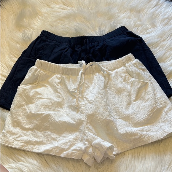 SHEIN Women's Blue and White Drawstring Shorts - Picture 1 of 3